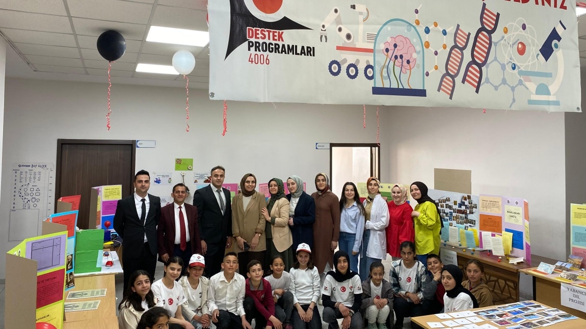 TUBiTAK 2006 BİLİM FUARI